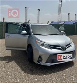 تويوتا سيينا